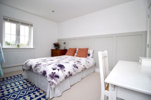 Bedroom- click for photo gallery